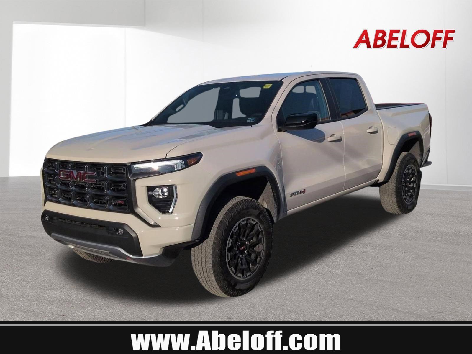 2026 GMC Canyon 4WD AT4 Crew Cab Short Box's photo