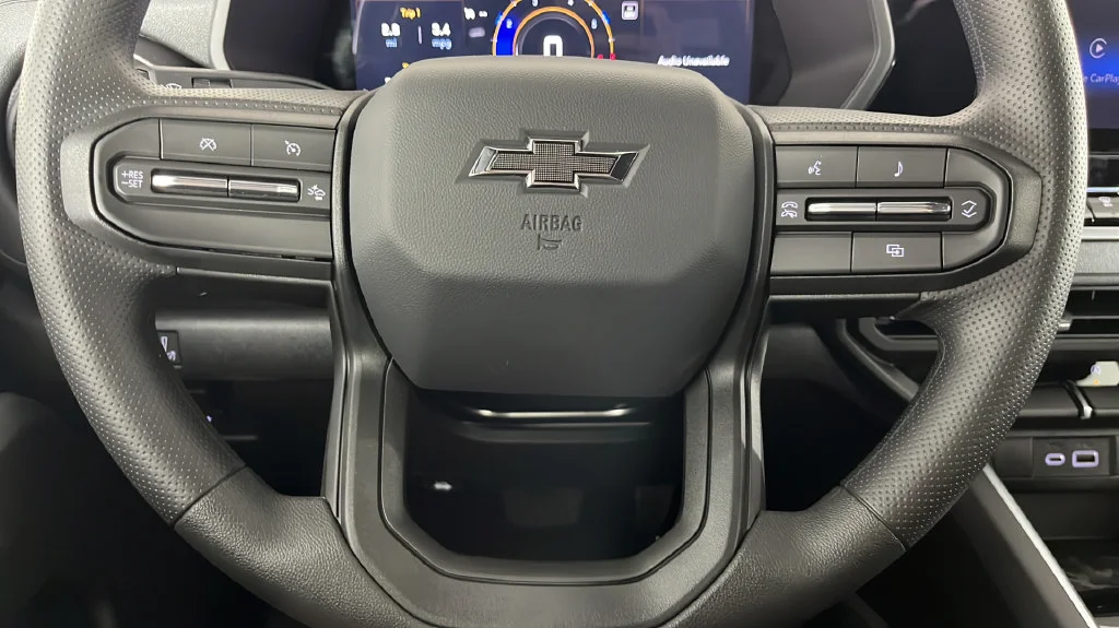 New 2026 Summit White Chevrolet Trail Boss image 20