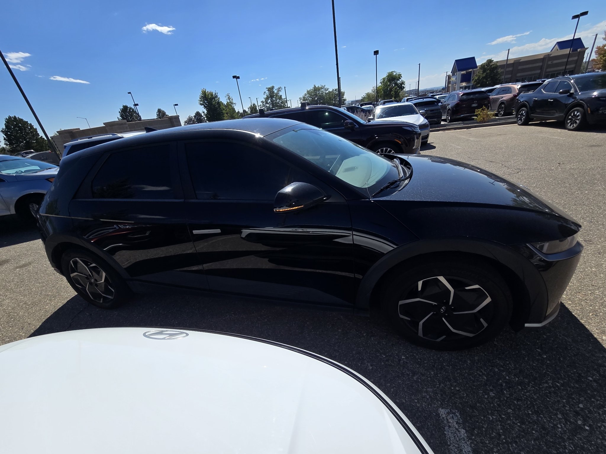 Used 2024 Abyss Black Hyundai SEL image 9