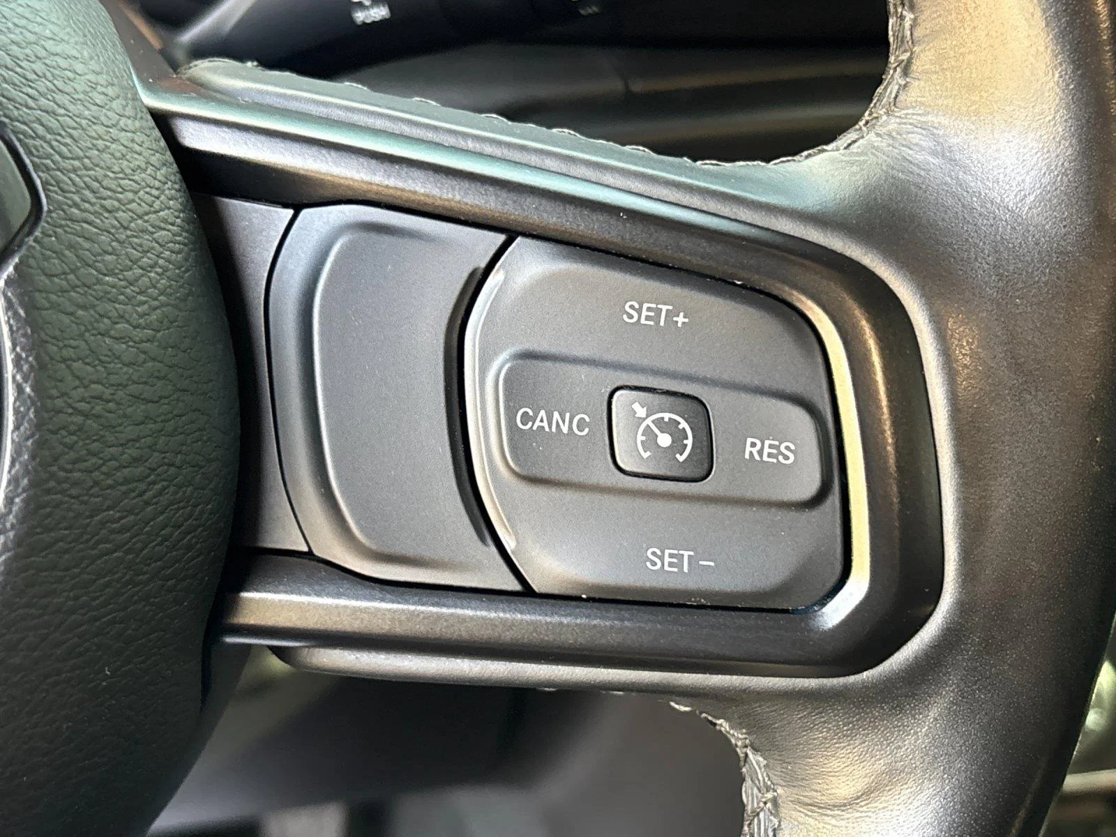 Used 2022 Black Clearcoat Jeep Unlimited Sport Altitude image 18