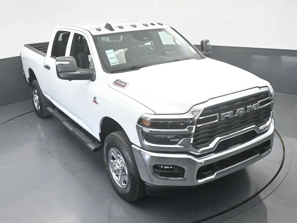 New 2026 Bright White Clear-Coat Exterior Paint RAM Tradesman image 56