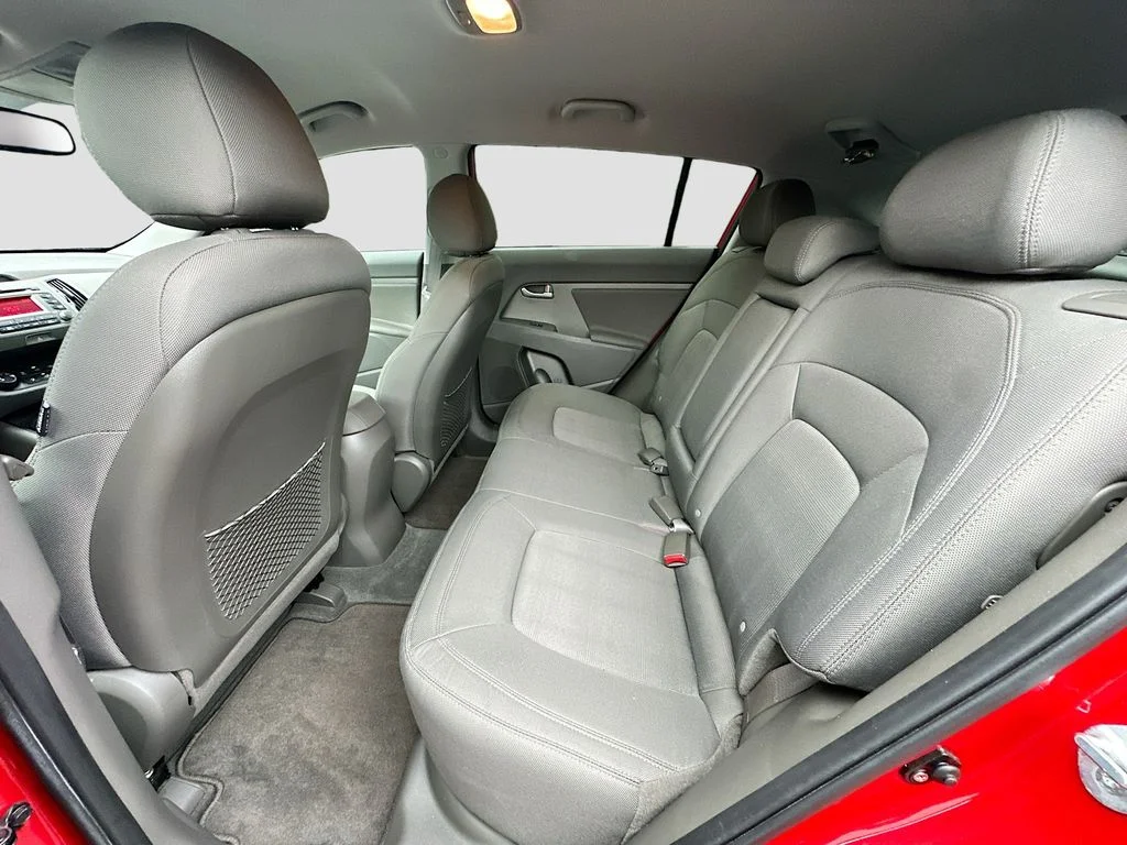 Used 2012 Signal Red Kia LX image 22