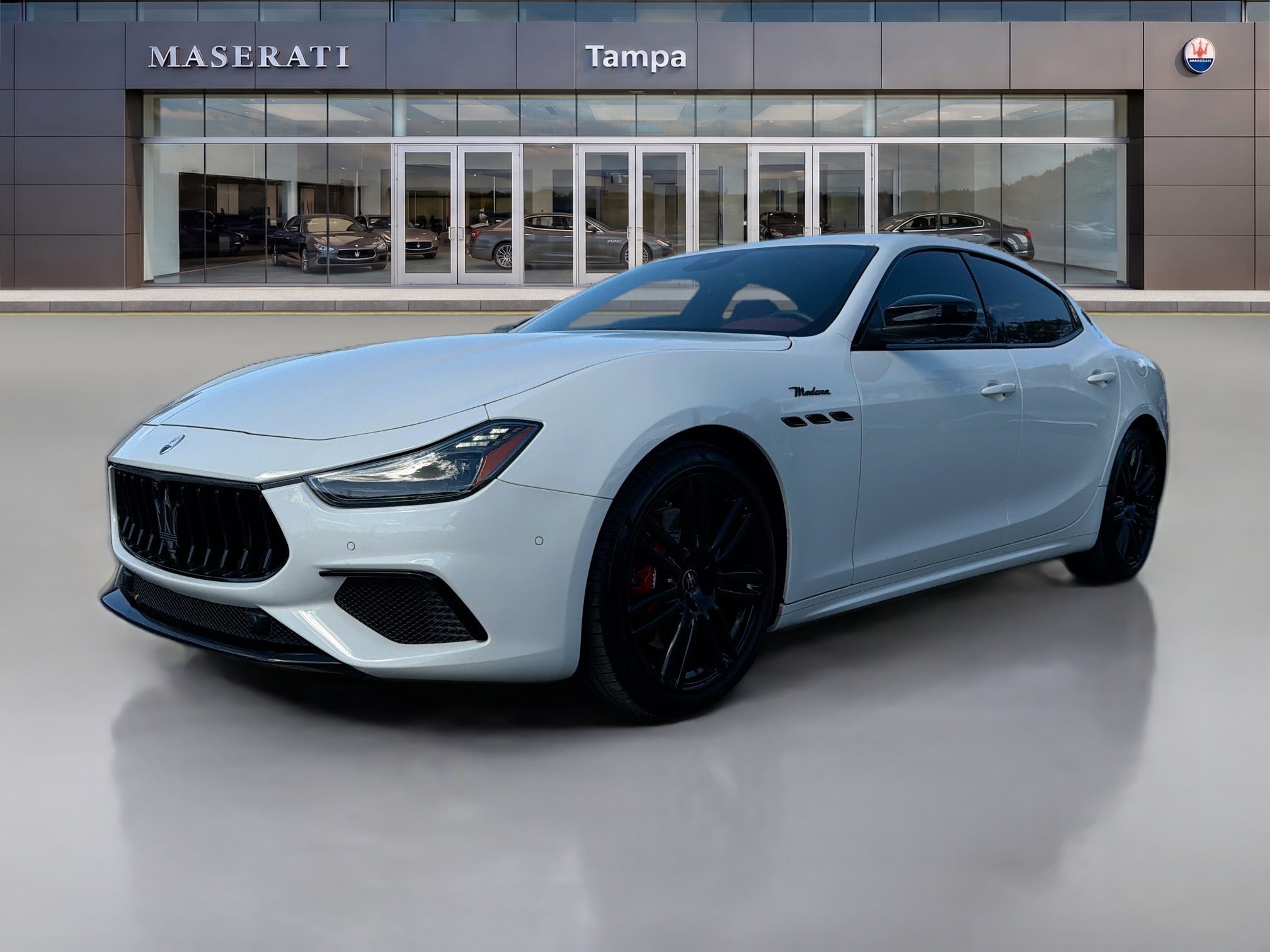 Used 2023  Maserati Modena image 7
