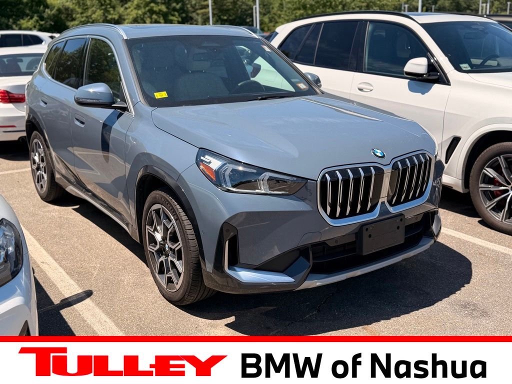 Used 2025 Storm Bay Metallic BMW xDrive28i image 1