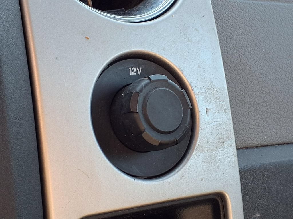 Used 2013 Blue Ford XLT image 25