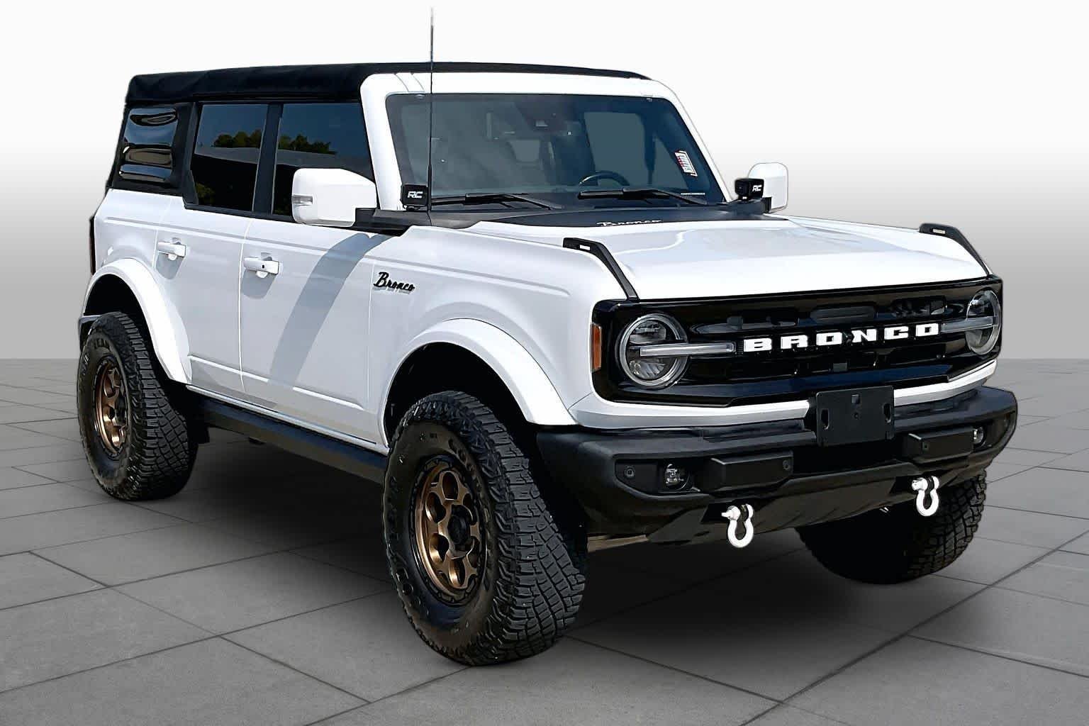 Used 2021 Oxford White Ford Outer Banks image 3