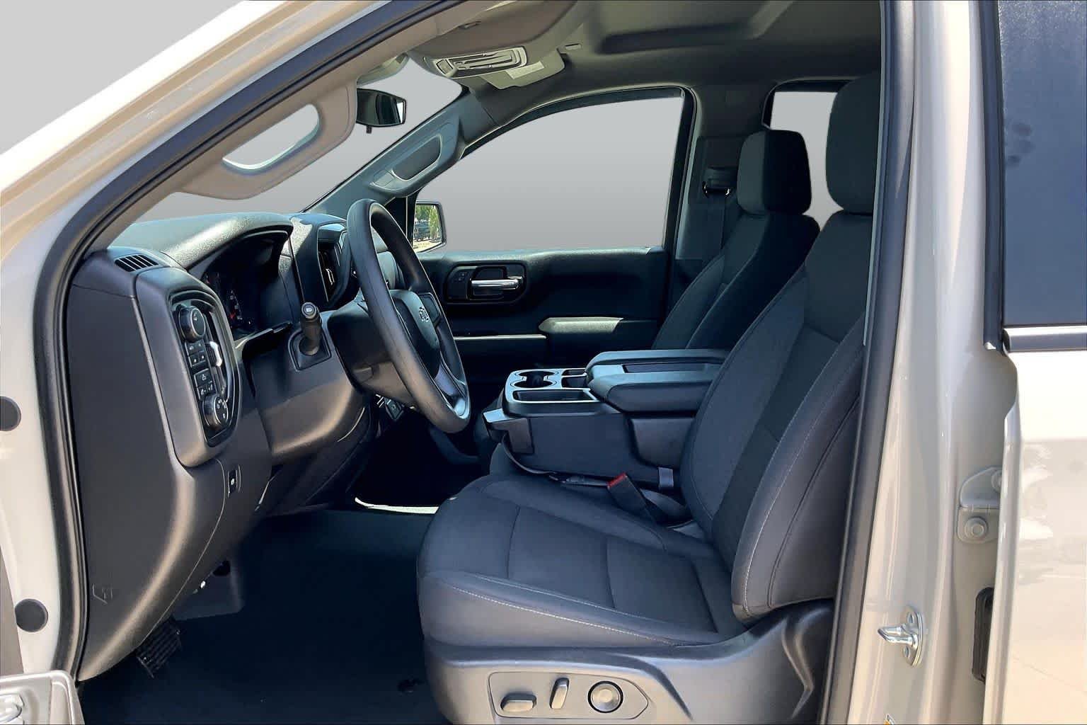 Used 2026 White Sands Chevrolet Custom Trail Boss image 8