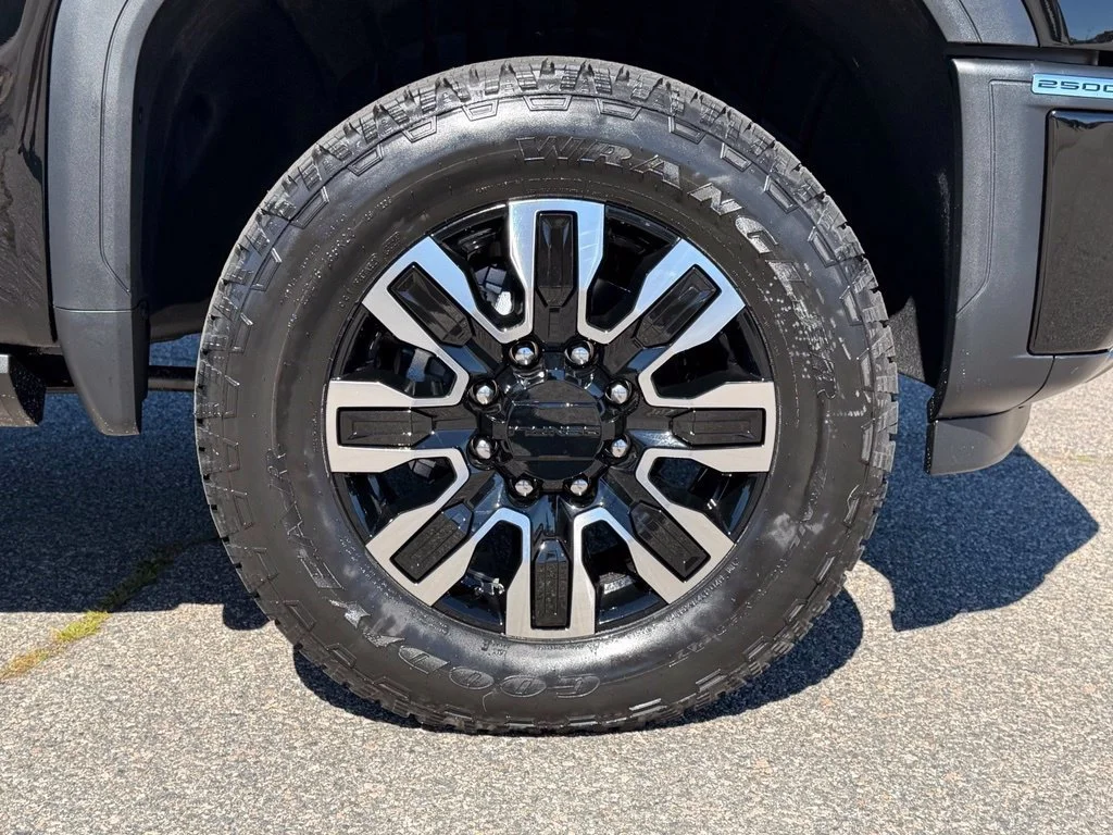 2026 GMC Sierra 2500HD Denali Ultimate - Photo 13