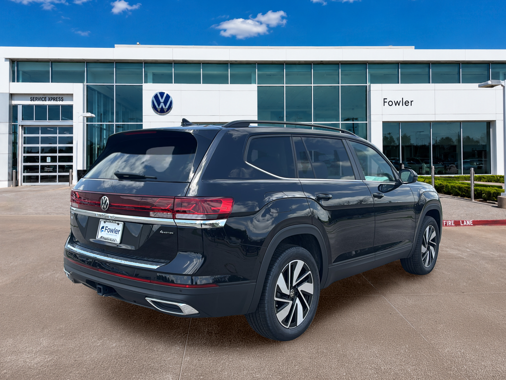 2026 Volkswagen Atlas SE w/Tech - Photo 5