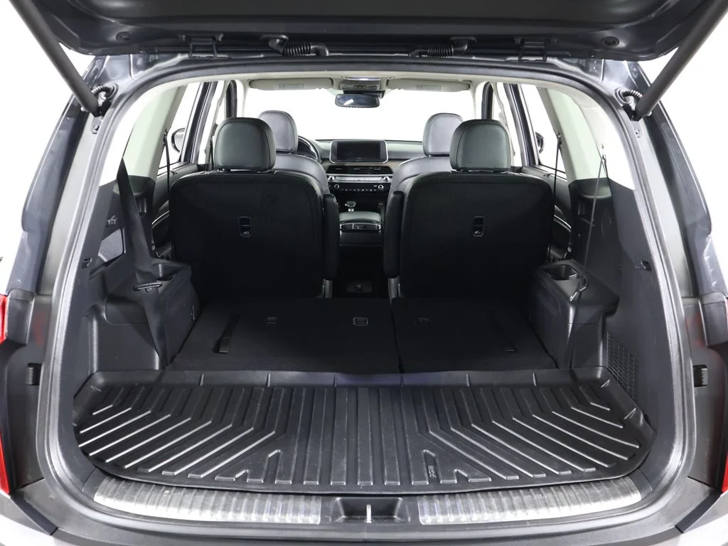 Used 2020 Gray Kia SX image 24