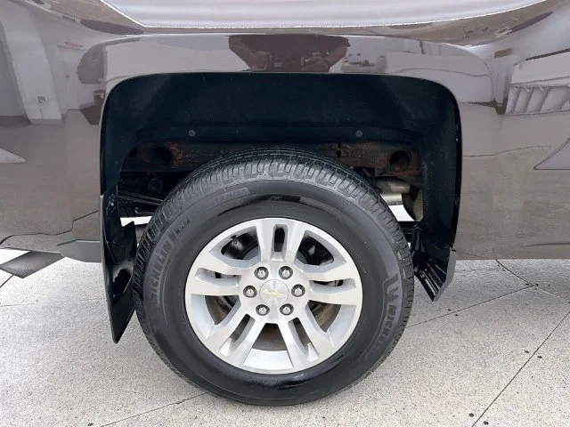 Used 2018 Brown Chevrolet LT image 38