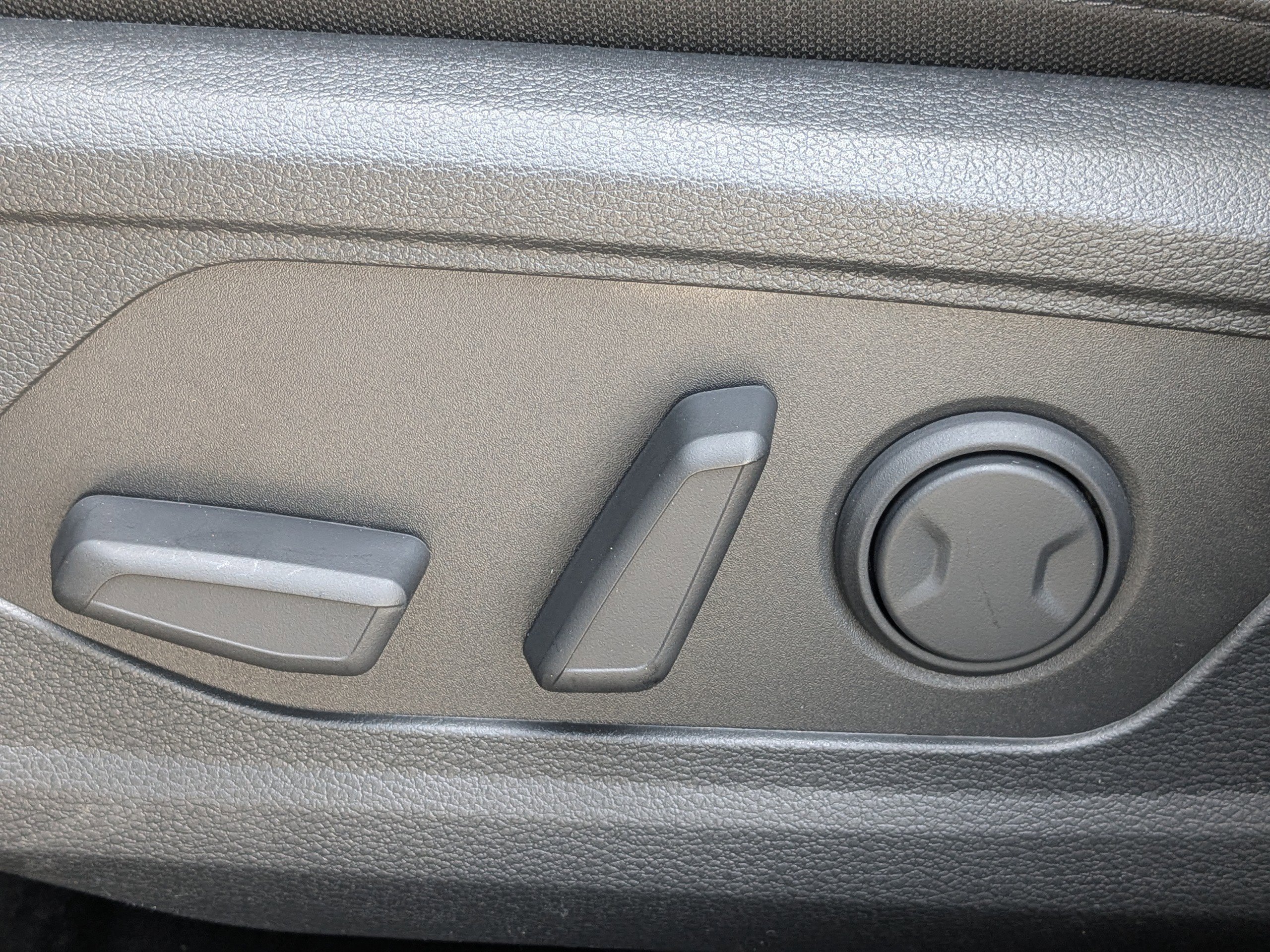New 2026 Wolf Gray Kia SX Prestige image 25
