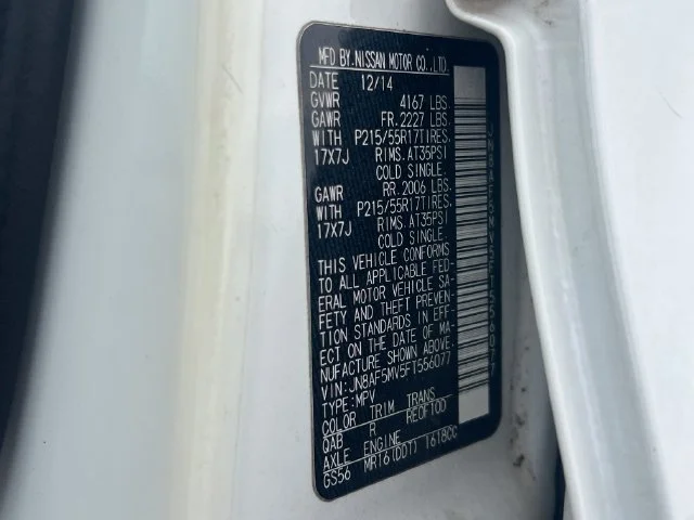 Used 2015 White Nissan SV image 33