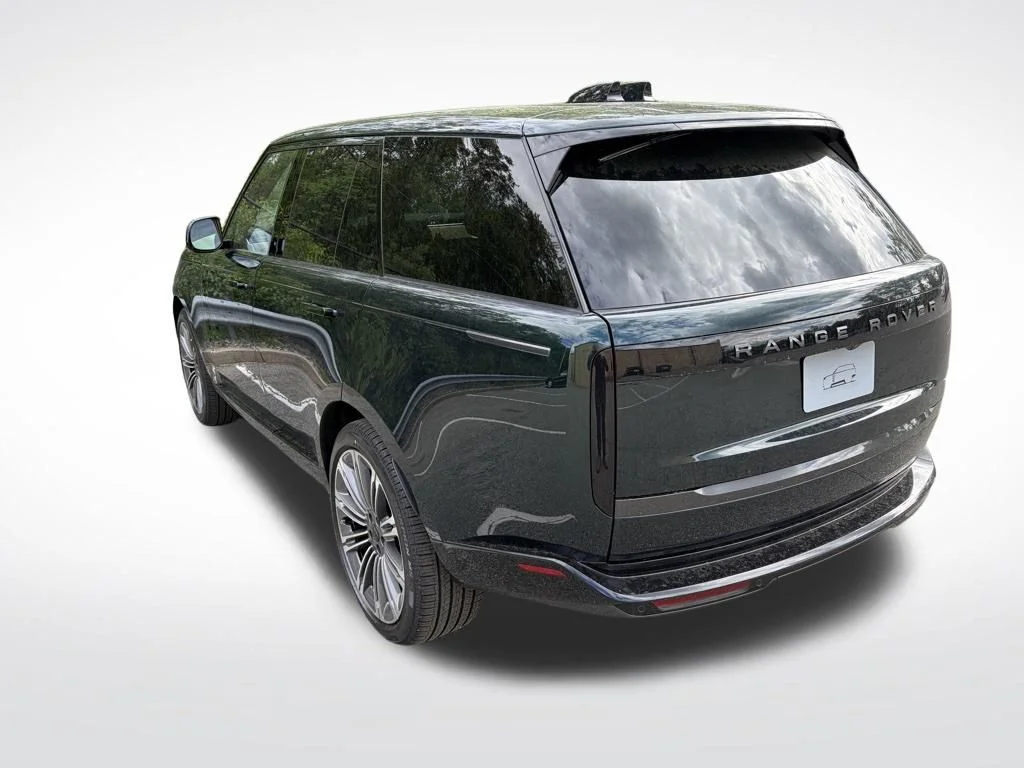 New 2026 Green Land Rover SE image 6