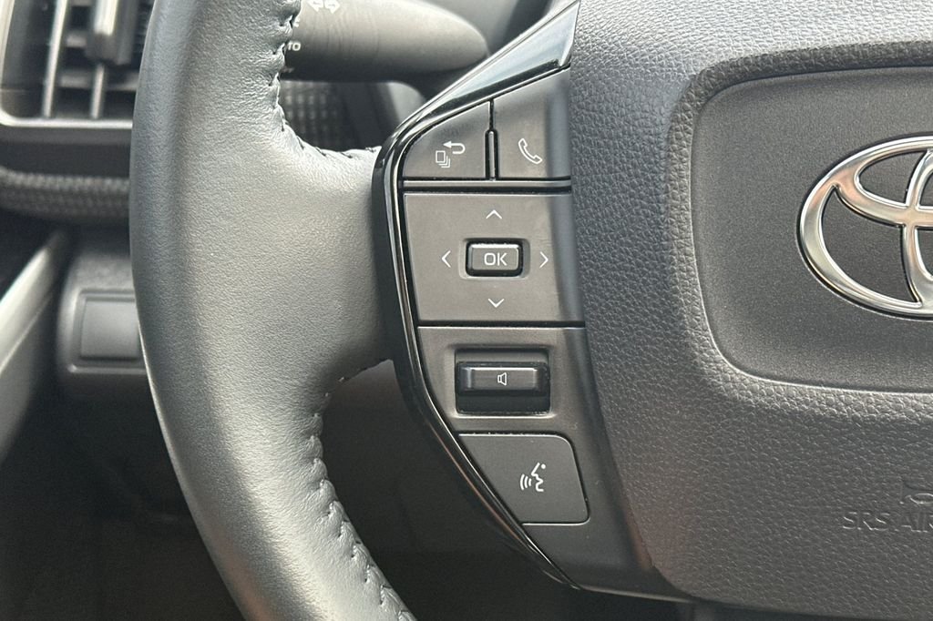 Used 2023 Beige Toyota XLE image 29
