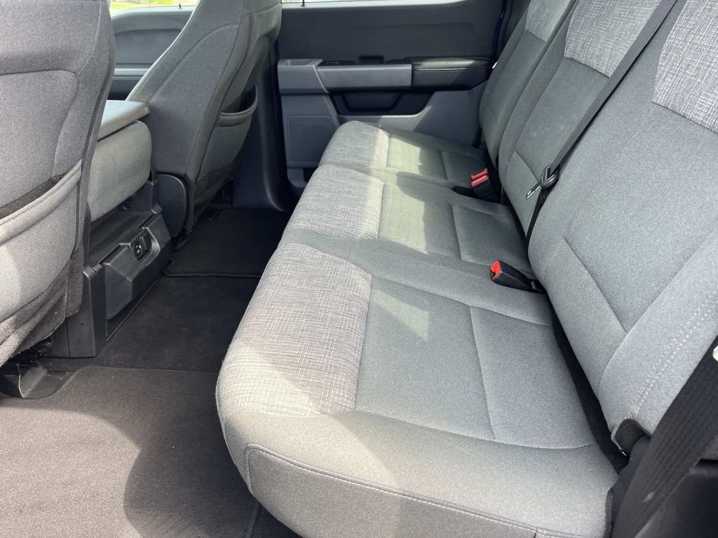 Used 2023 Blue Ford XLT image 15