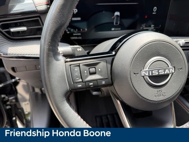 Used 2025 Black Nissan SR image 17