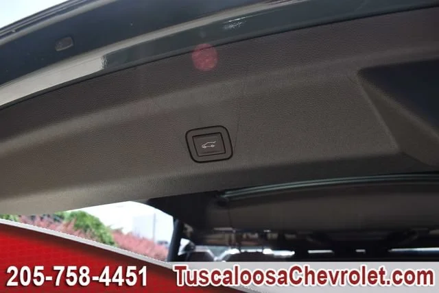 2026 Chevrolet Tahoe Z71 - Photo 9