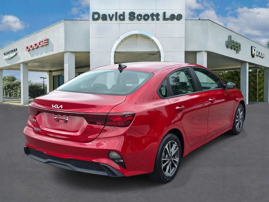 Used 2023 Red Kia LXS image 22
