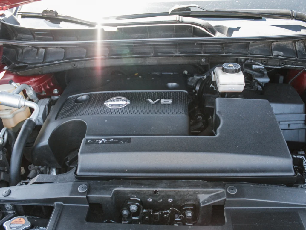 Used 2019 Red Nissan S image 25
