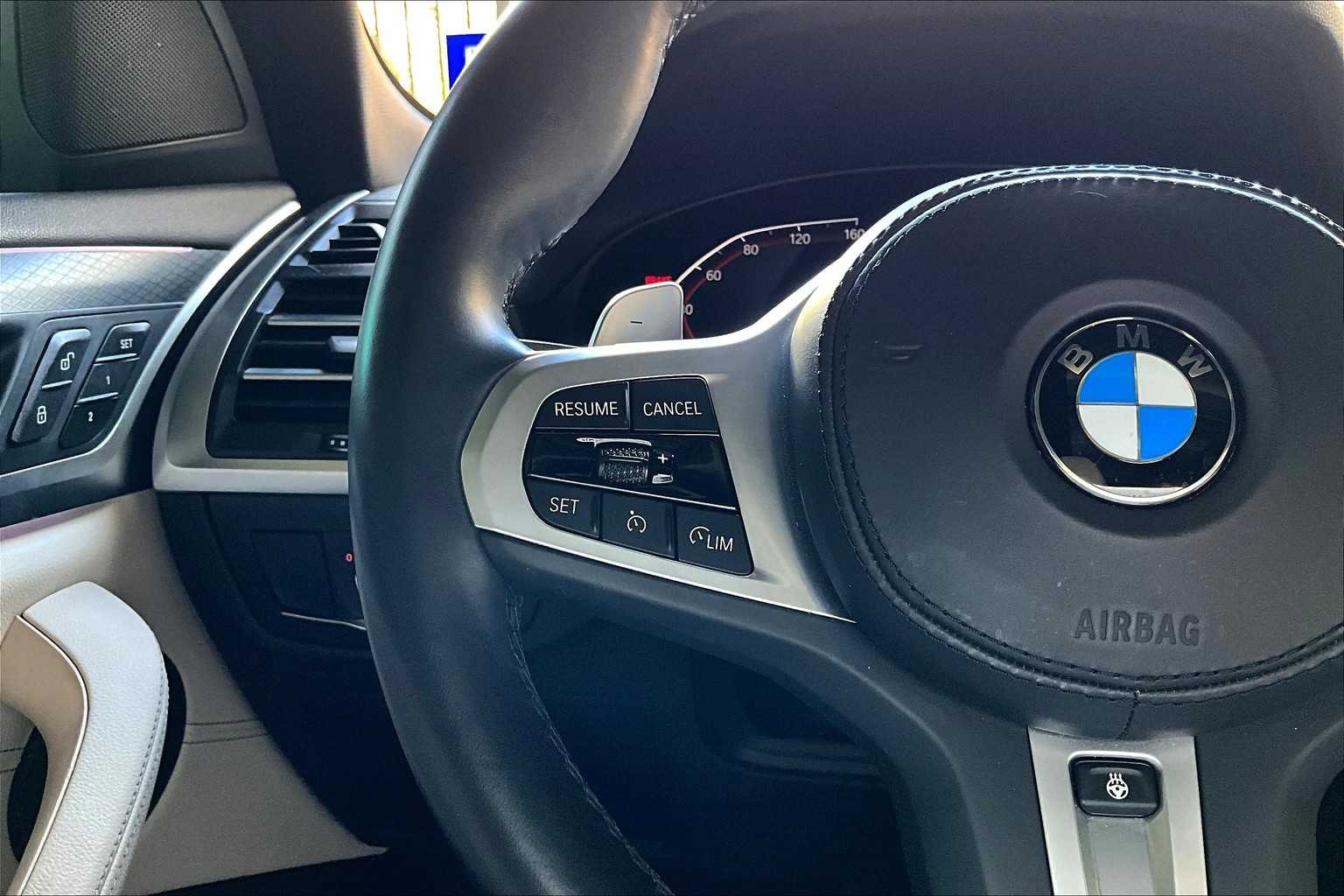 Used 2022 Carbon Black Metallic BMW sDrive30i image 23