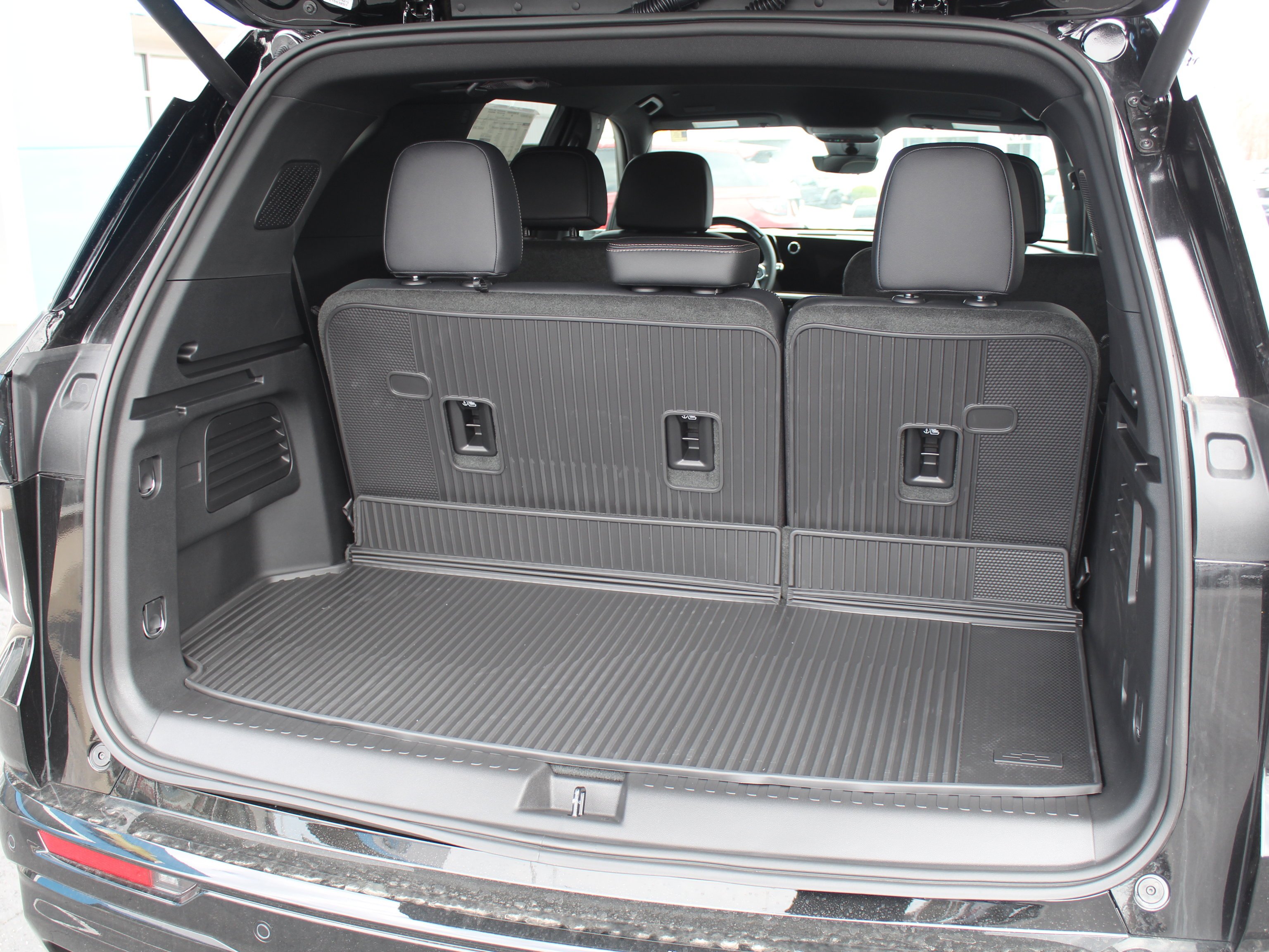 2026 Chevrolet Traverse High Country - Photo 18