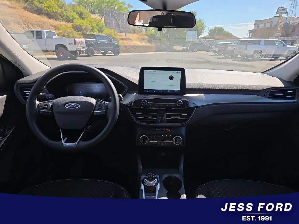 Used 2025 Space Silver Ford Active image 17