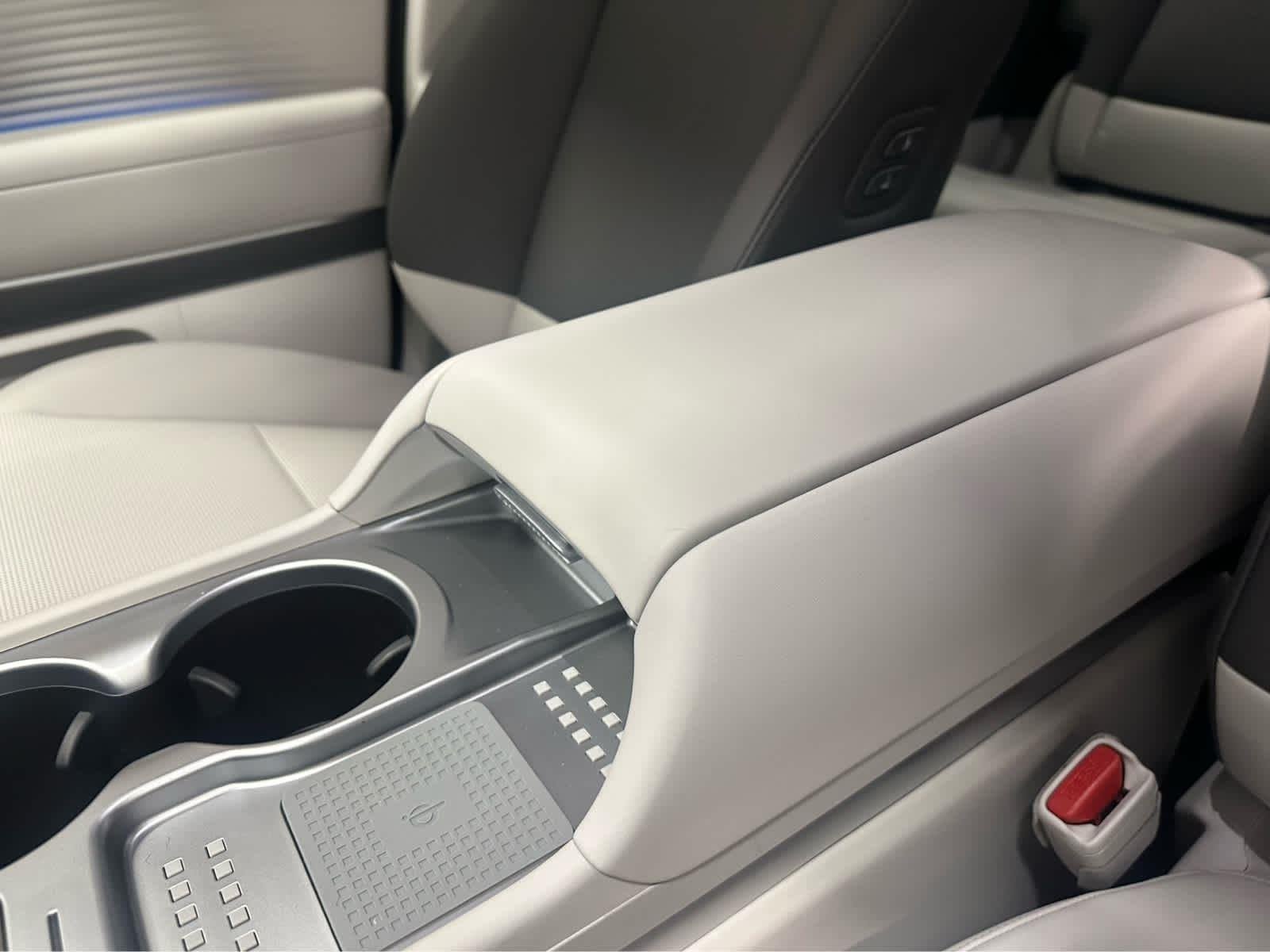 2026 Hyundai IONIQ 9 SEL - Photo 27