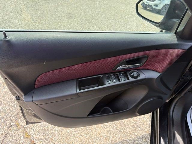 Used 2014 Black Granite Metallic Chevrolet 1LT image 11