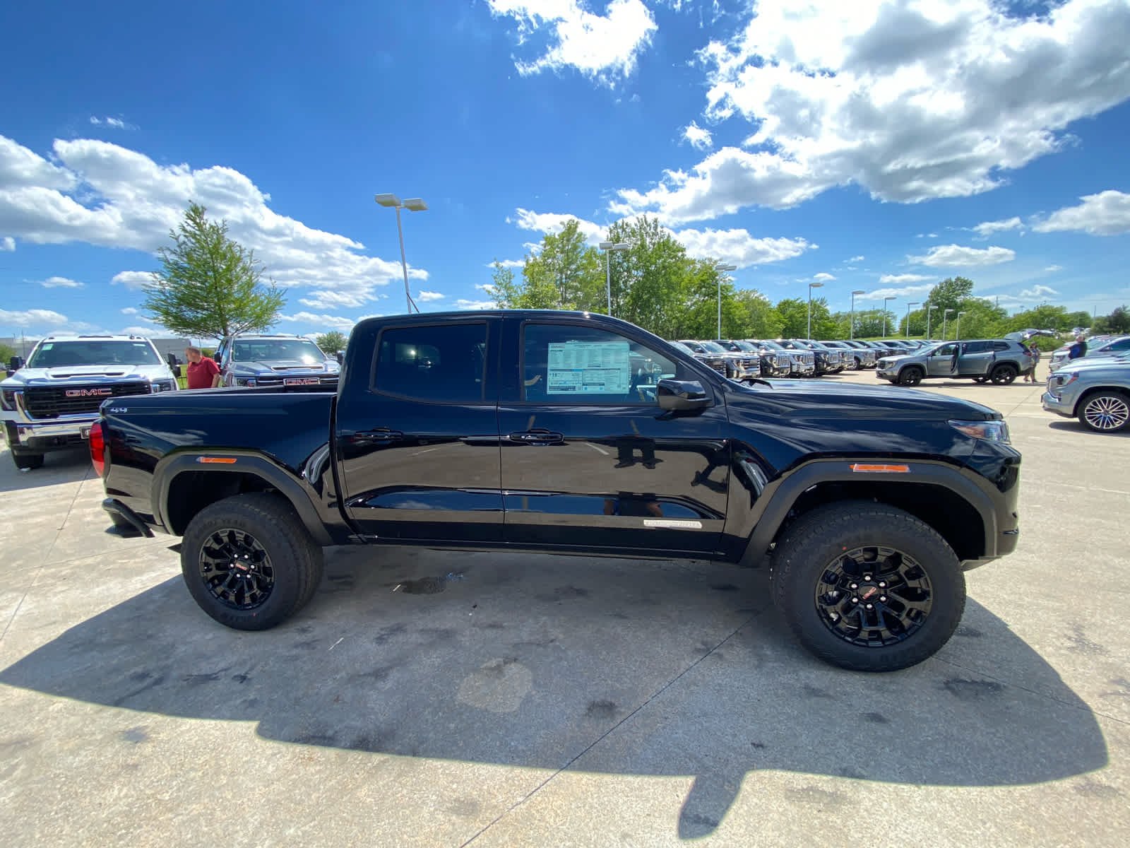 New 2026 Onyx Black GMC Elevation image 4