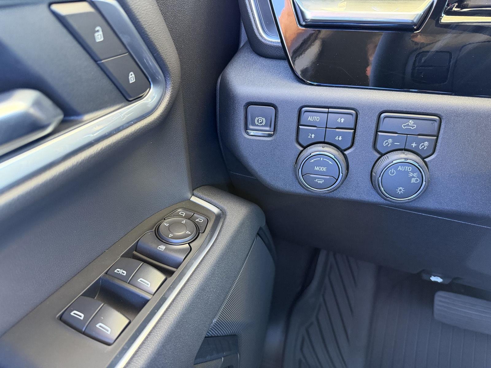 2026 Chevrolet Silverado 1500 LT - Photo 10