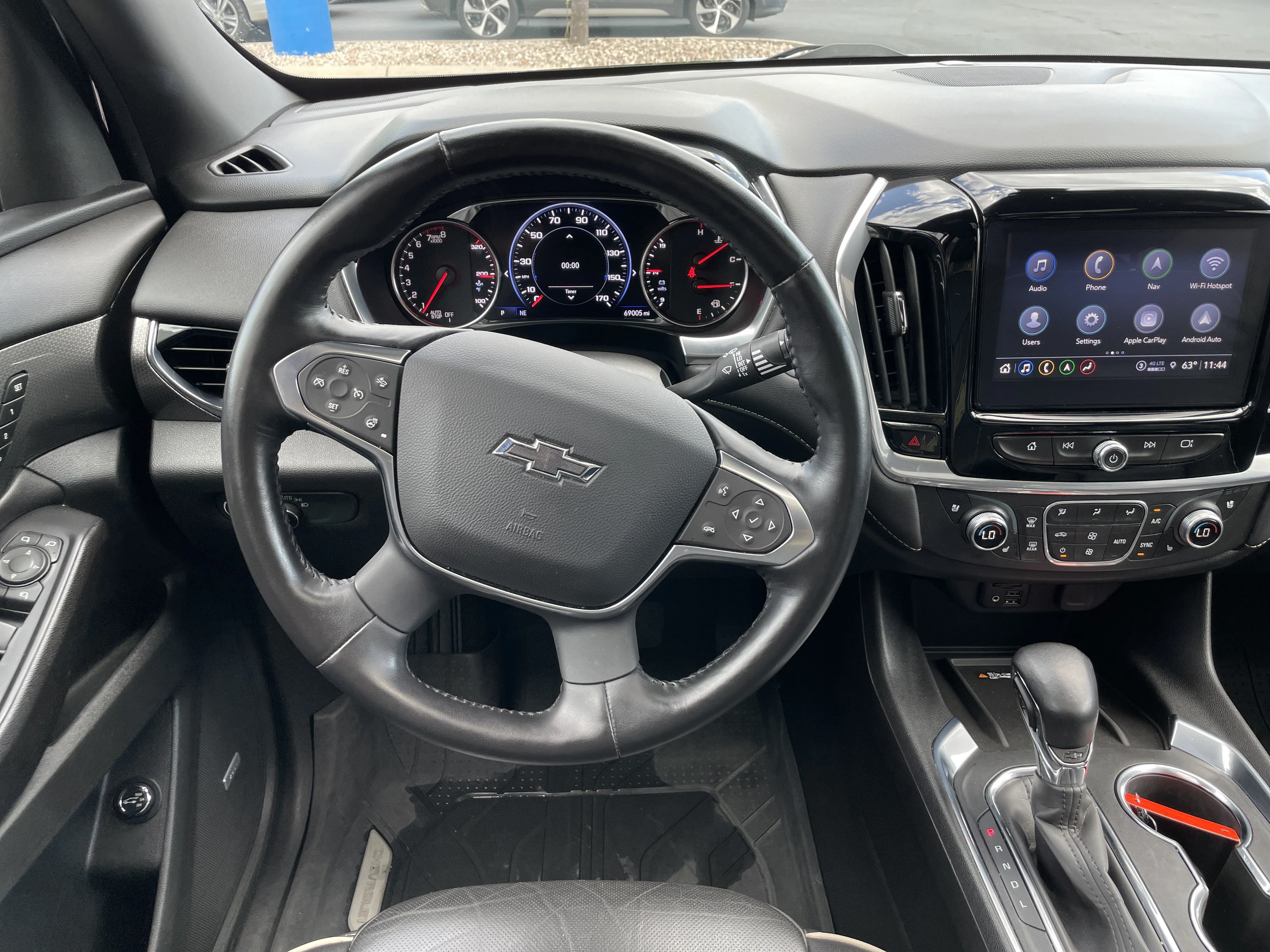 Used 2022 Mosaic Black Metallic Chevrolet Premier image 19