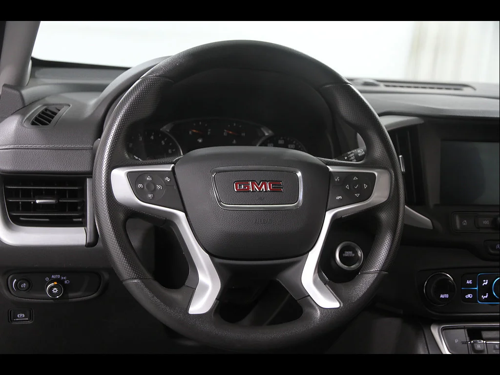 2023 GMC Terrain SLE - Photo 7