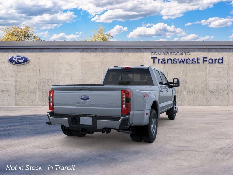 New 2026 Glacier Gray Metallic Tri-Coat Ford F-350® Lariat® image 8