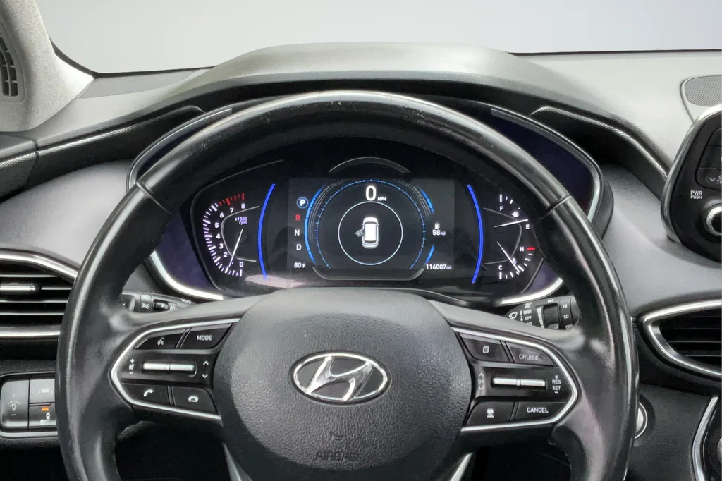 Used 2019 Silver Hyundai Limited image 14