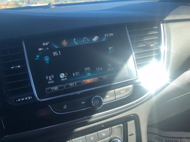 Used 2020 Silver Buick Preferred image 8