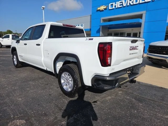 New 2026 Summit White GMC Pro image 5