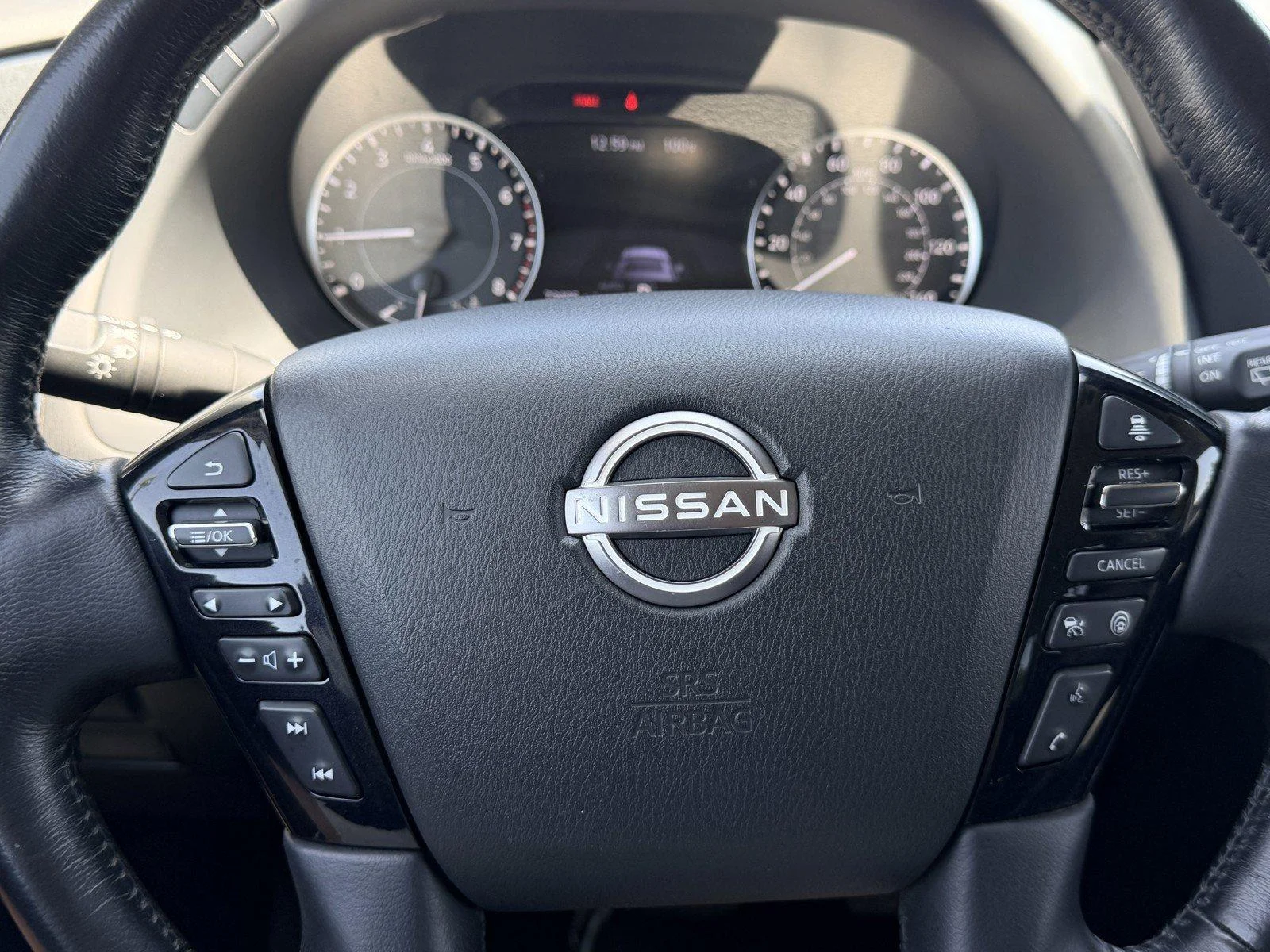 Used 2023 Super Black Nissan SV image 29