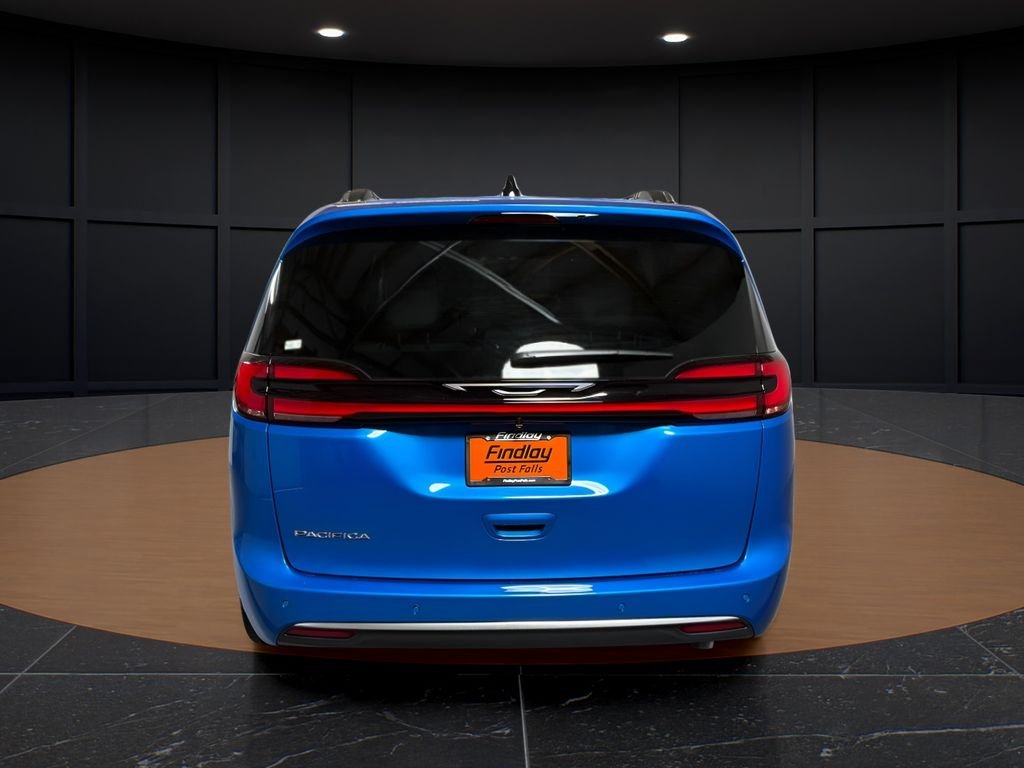 New 2027 Hydro Blue Pearl-Coat Exterior Paint Chrysler Pinnacle image 4