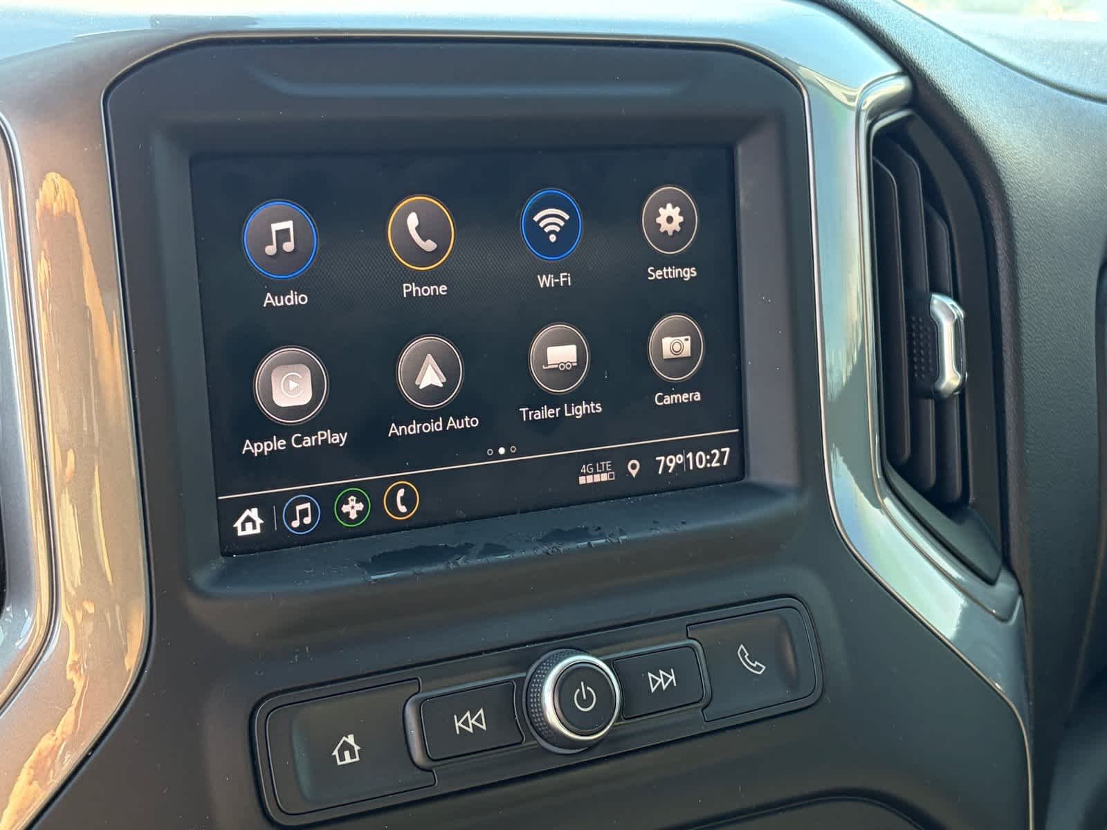 Used 2021 White Chevrolet Custom image 13