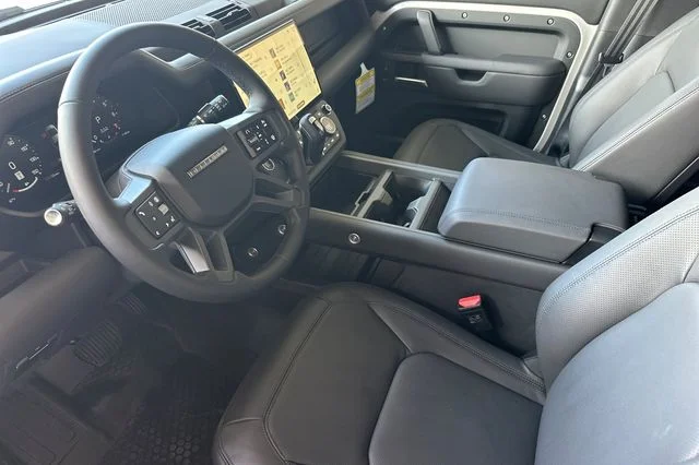New 2026 Borasco Grey Land Rover X-Dynamic SE image 9