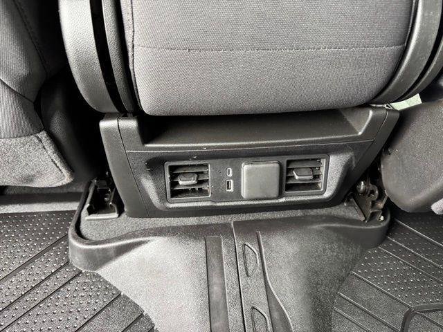 2025 Chevrolet Silverado 1500 LT - Photo 21