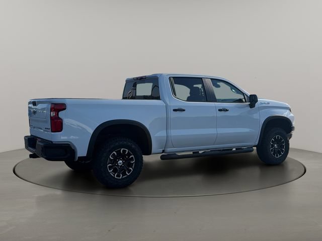 2026 Chevrolet Silverado 1500 ZR2 - Photo 11