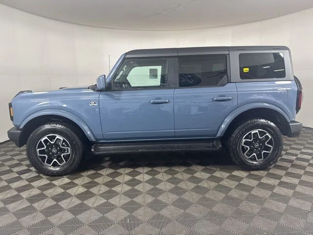 New 2025 Azure Gray Metallic Tri-Coat Ford Outer Banks image 7