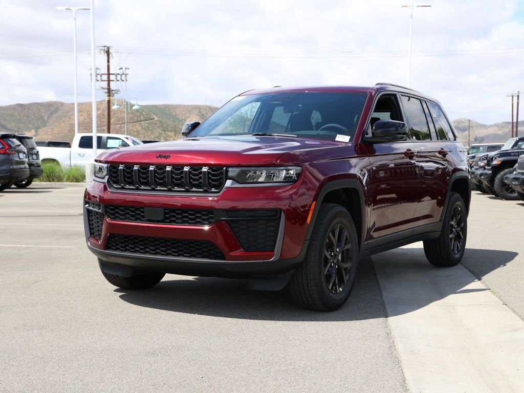 New 2026 Velvet Red Pearl-Coat Exterior Paint Jeep Laredo Altitude image 7