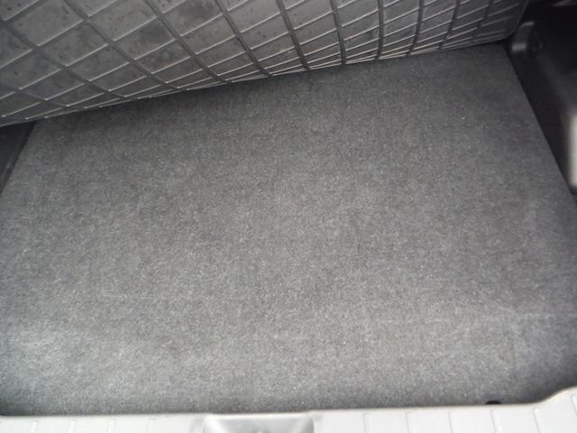 Used 2023  Mitsubishi  image 33