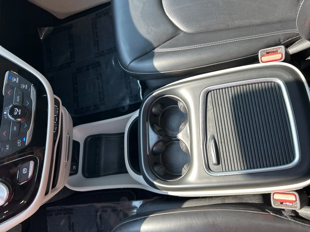 Used 2023 Gray Chrysler Touring L image 15
