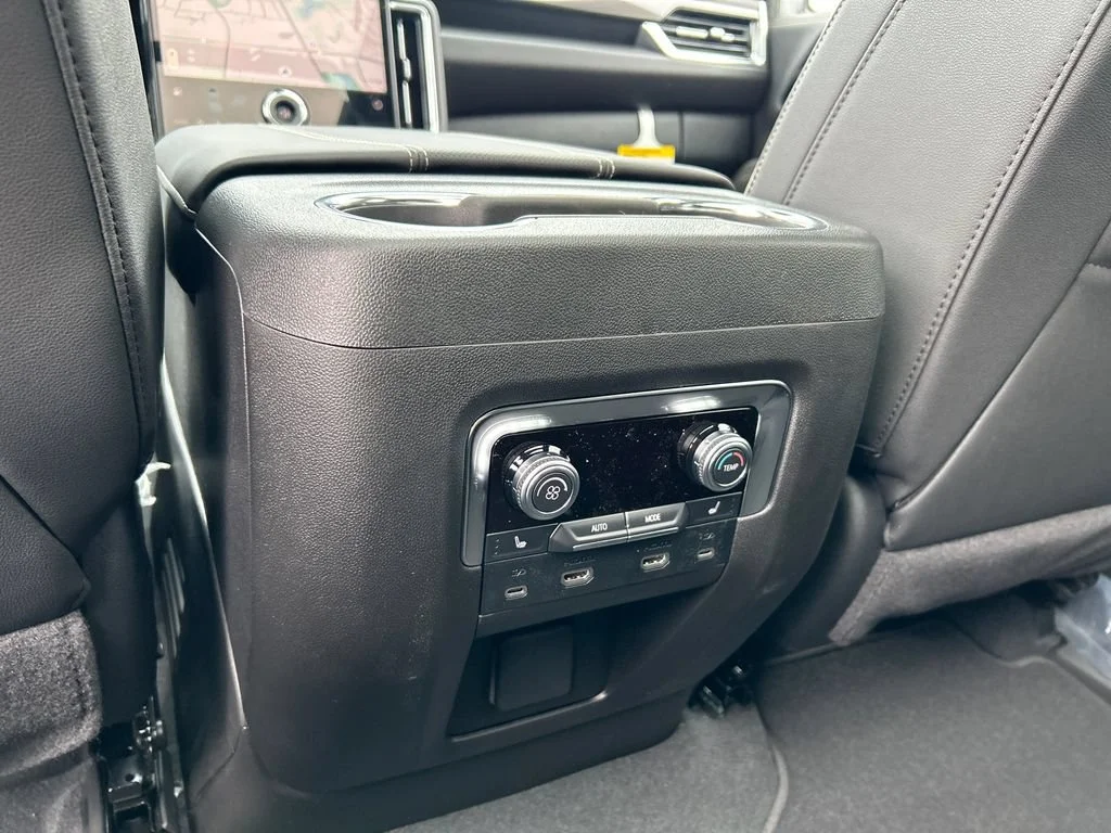 New 2026 Summit White GMC Elevation image 34