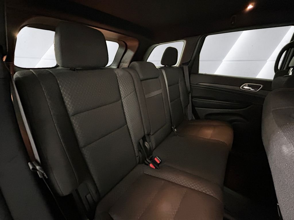 Used 2021 Silver Jeep Laredo E image 16