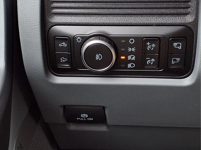 New 2026 Avalanche Ford F-250® XLT image 43